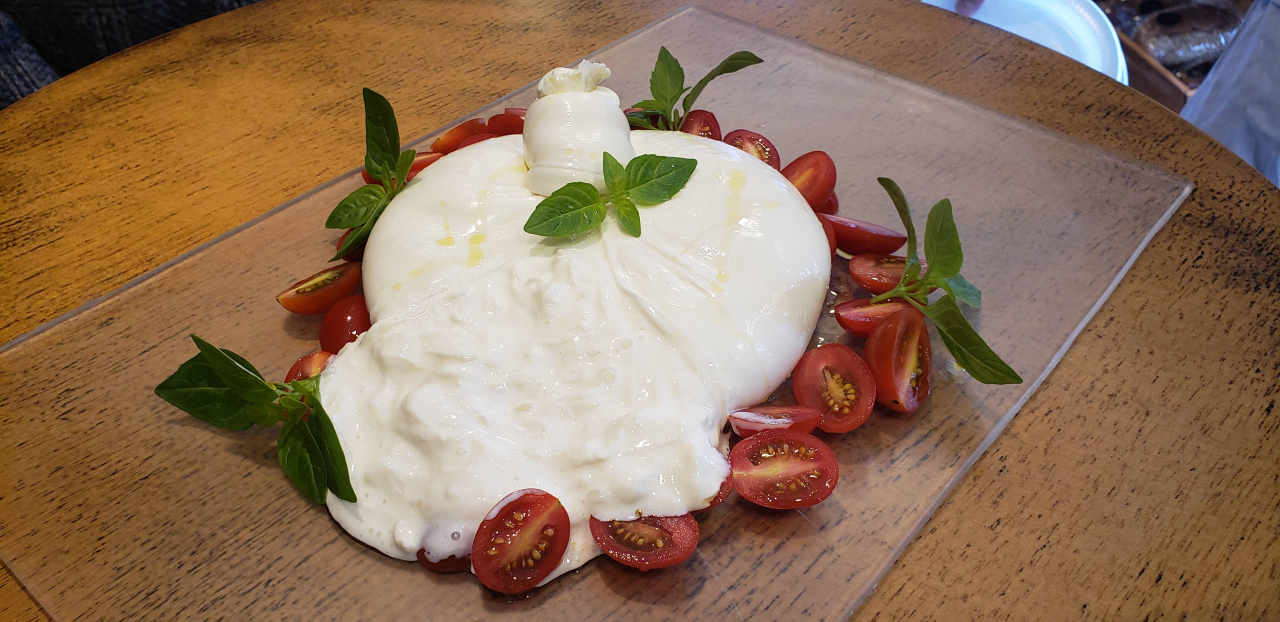 Aula show no Pátio Batel mostra como fazer burrata e outros itens