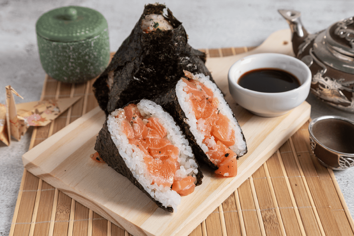 onigiri/3 Onigiri To Go inaugura terceira unidade em Curitiba